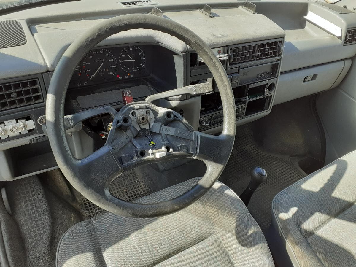 Volkswagen Transporter 2.4 · Diesel — imagem 11