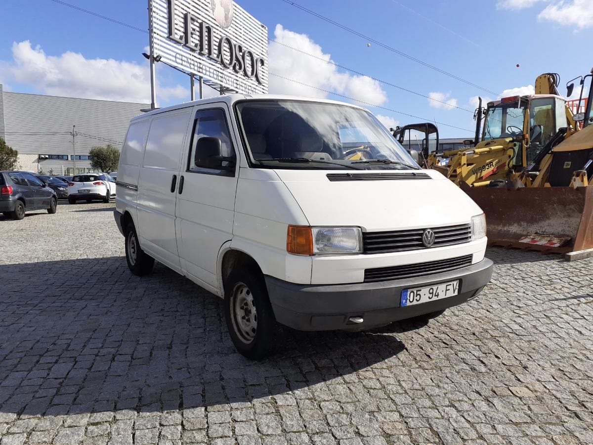 Volkswagen Transporter 2.4 · Diesel — imagem 1