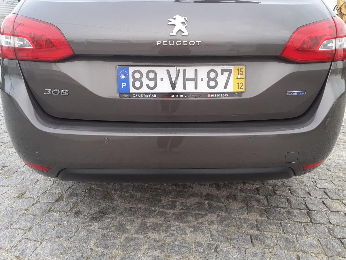 Redução Valor · Peugeot 308 1.6 HDI · Ano 2015 — imagen 19
