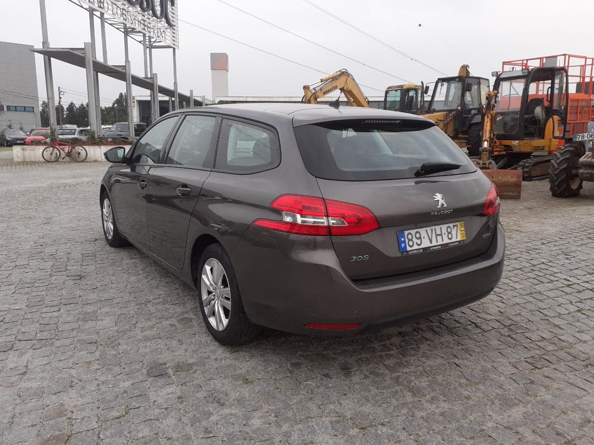Redução Valor · Peugeot 308 1.6 HDI · Ano 2015 — imagen 6
