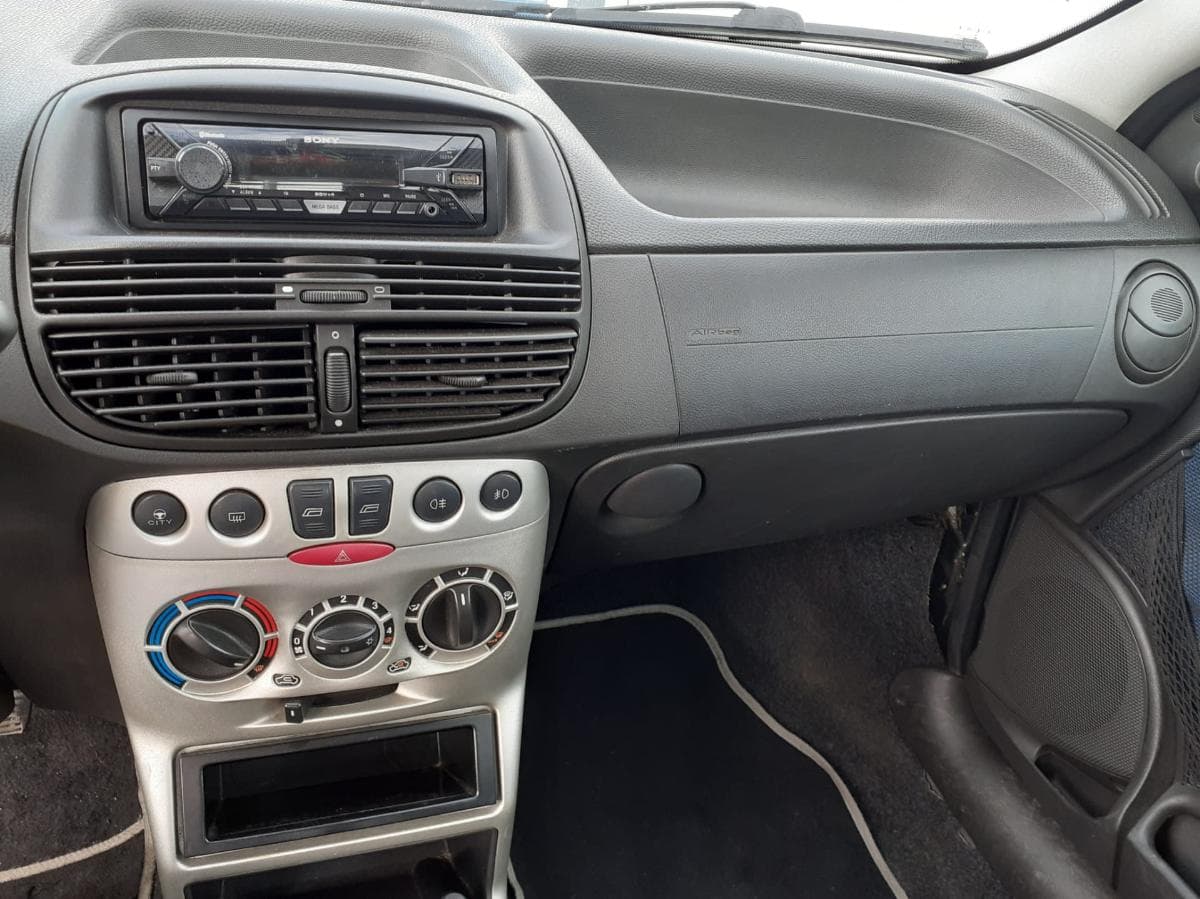 Fiat Punto · Ano 2001 — imagem 11