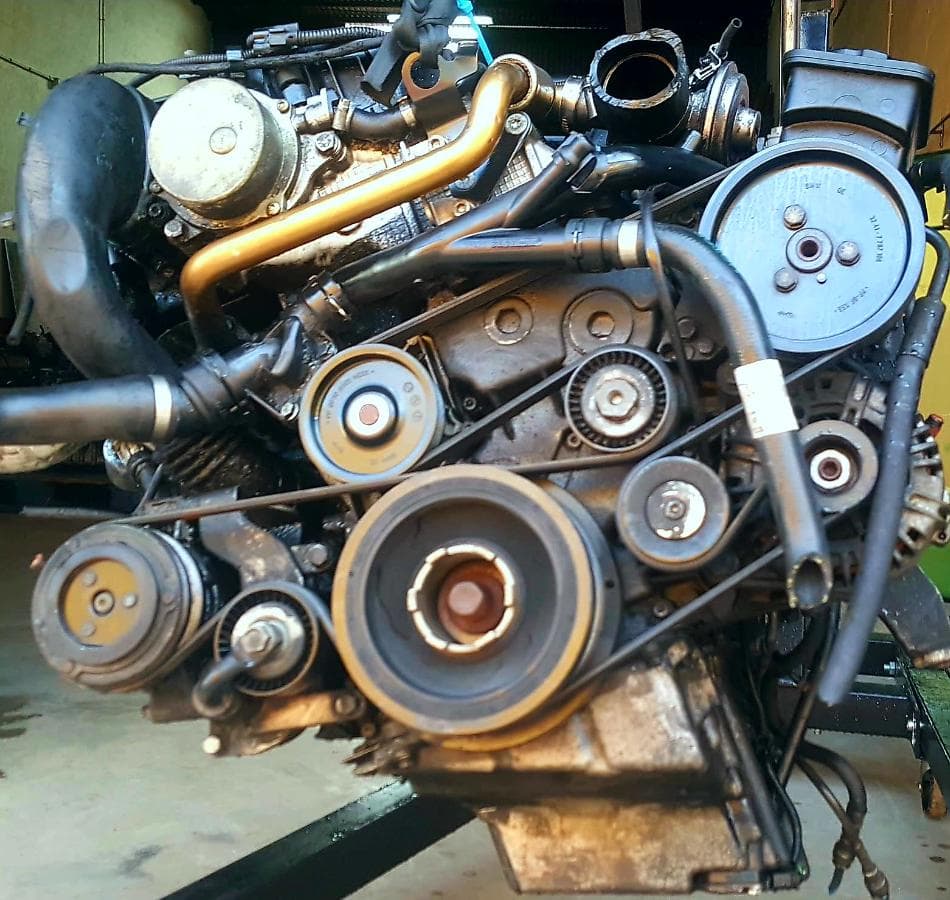 Motores BMW 3 series 320D 204 D4 Touring 2002 — imagem 7
