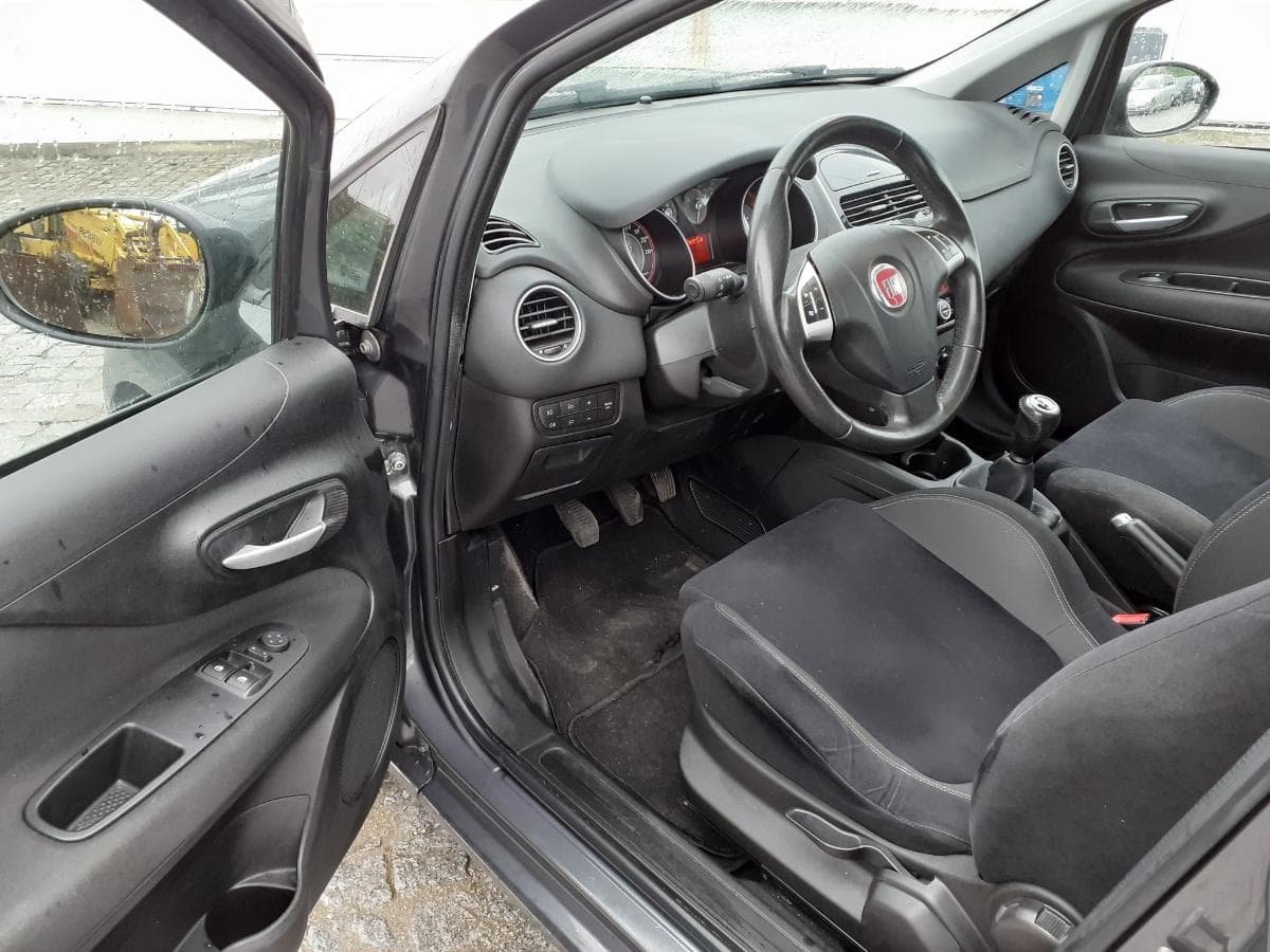Fiat Grande Punto · Diesel · Ano 2013 — imagem 7