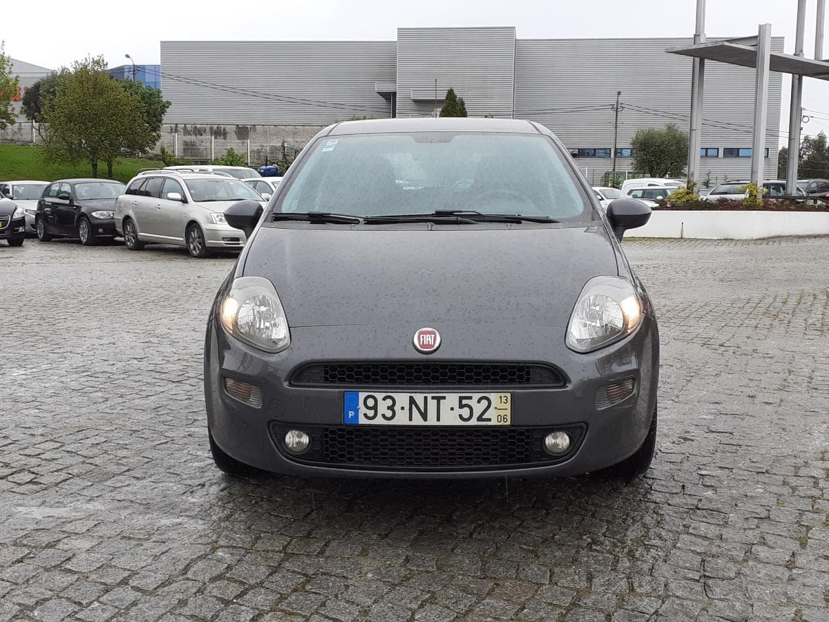 Fiat Grande Punto · Diesel · Ano 2013 — imagem 2