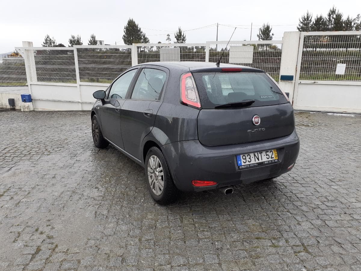 Fiat Grande Punto · Diesel · Ano 2013 — imagem 6