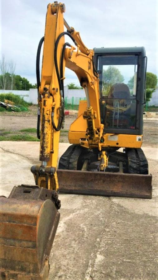 Mini Excavadora JCB — image 5