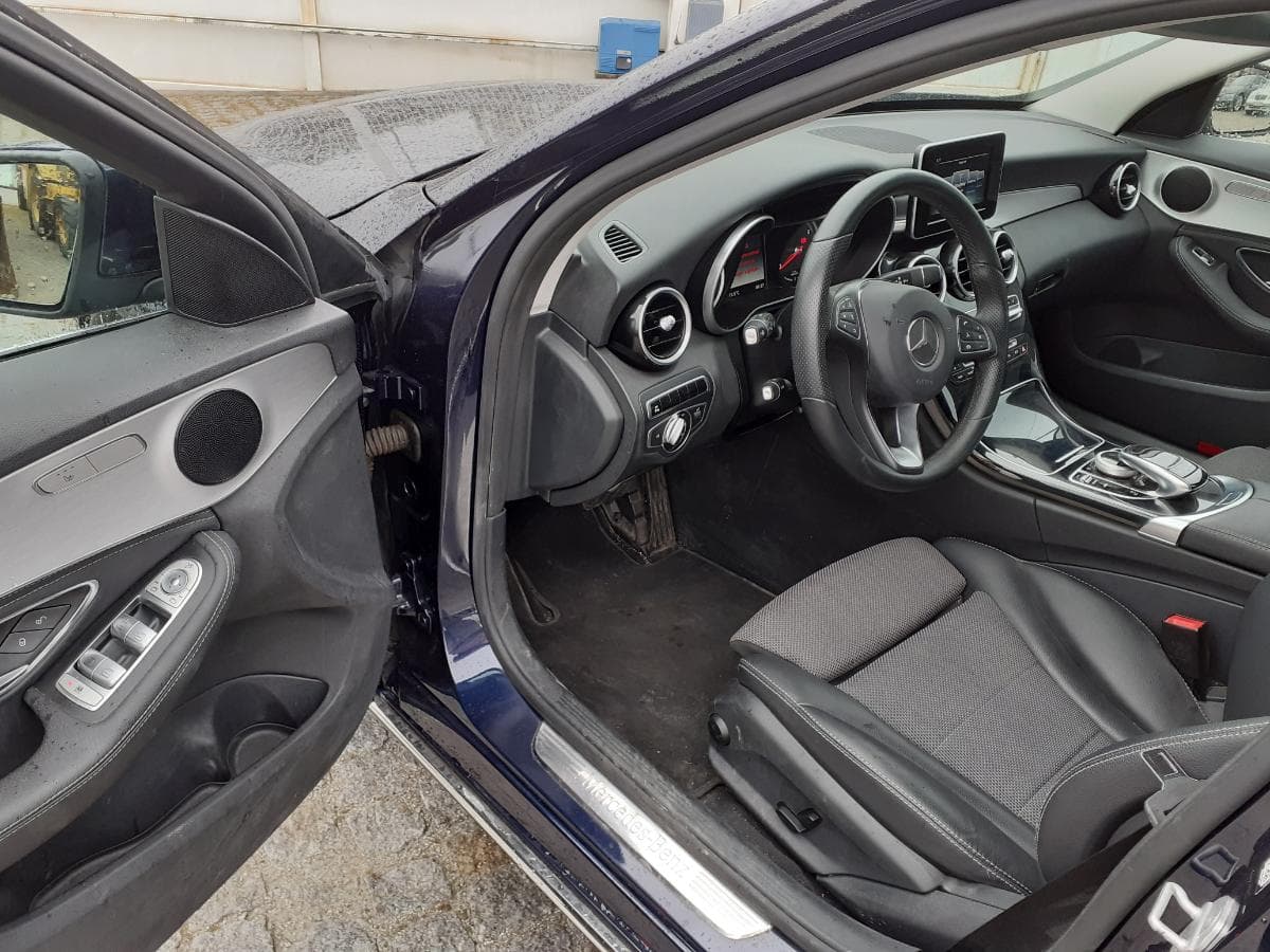 Mercedes-Benz C 350 E Plug In · Ano 2015 — imagen 7