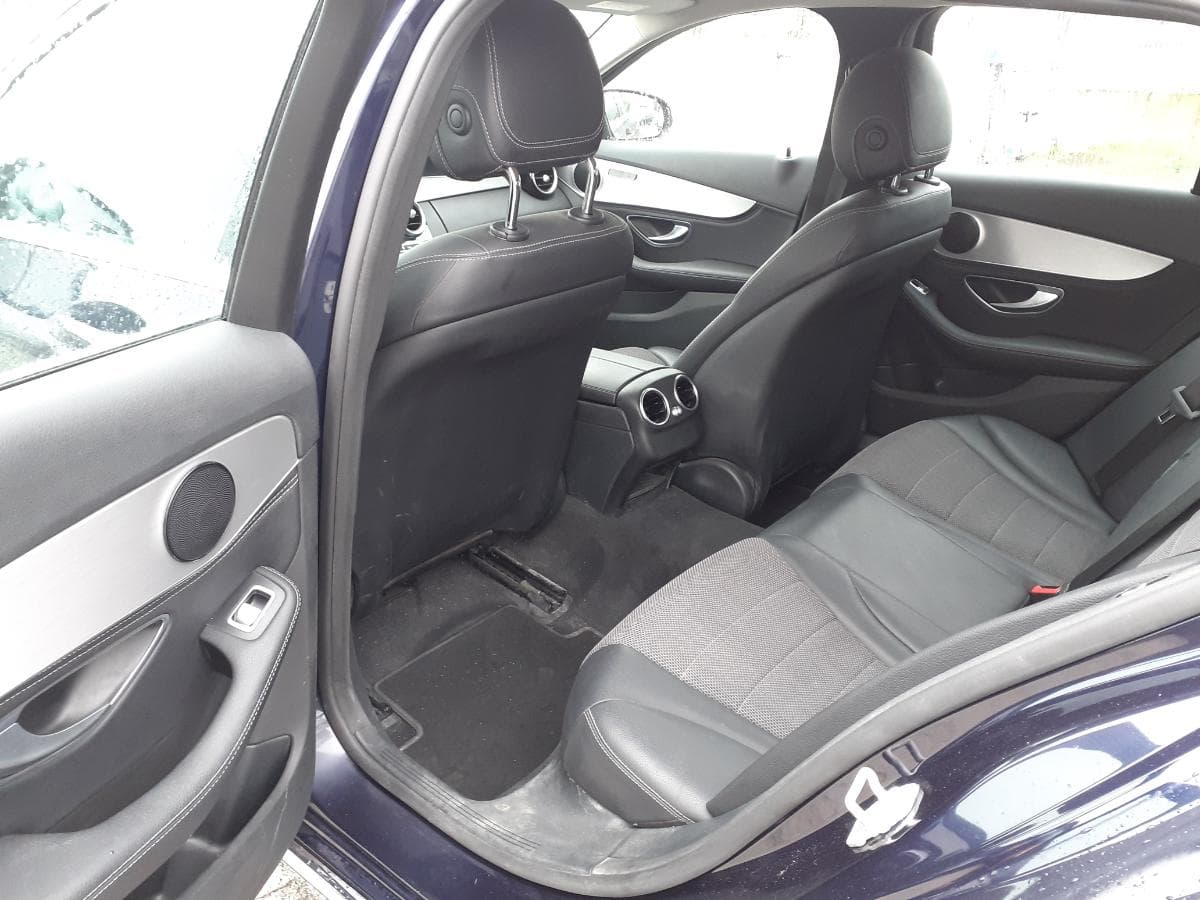 Mercedes-Benz C 350 E Plug In · Ano 2015 — imagen 18