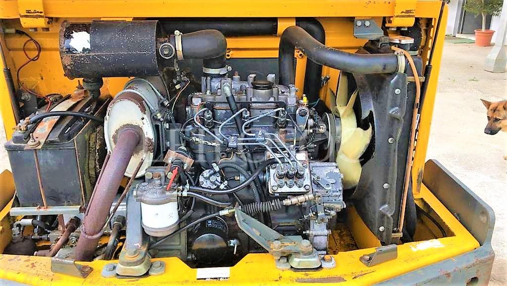 Mini Excavadora JCB — imagen 3