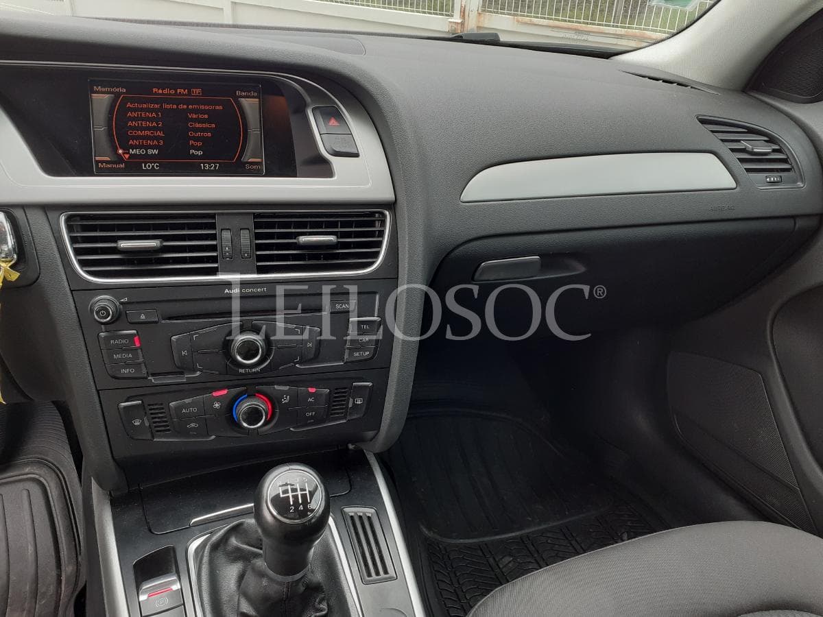 Audi A4 2.0 TDI · Ano 2009 — image 15