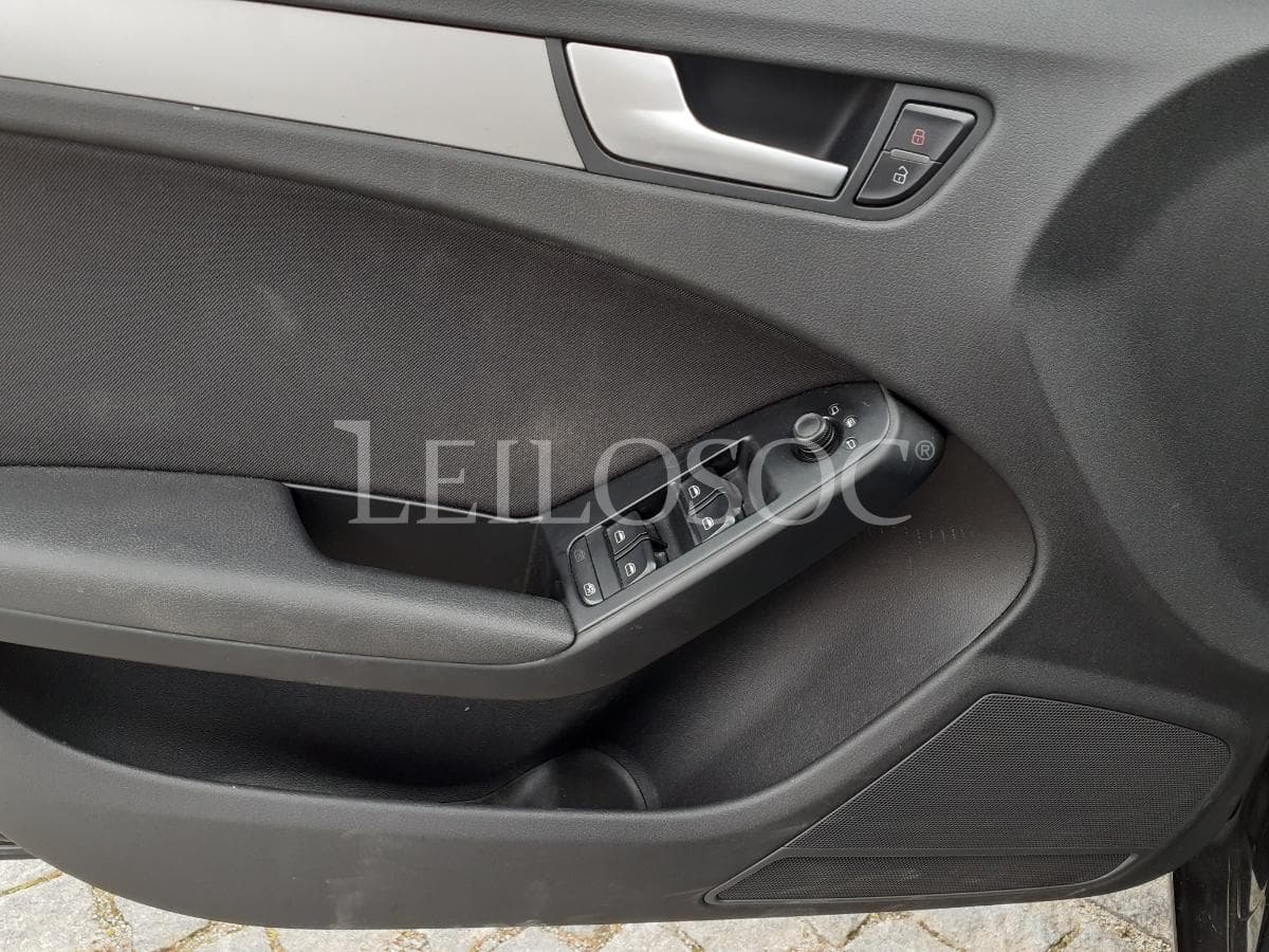Audi A4 2.0 TDI · Ano 2009 — image 9