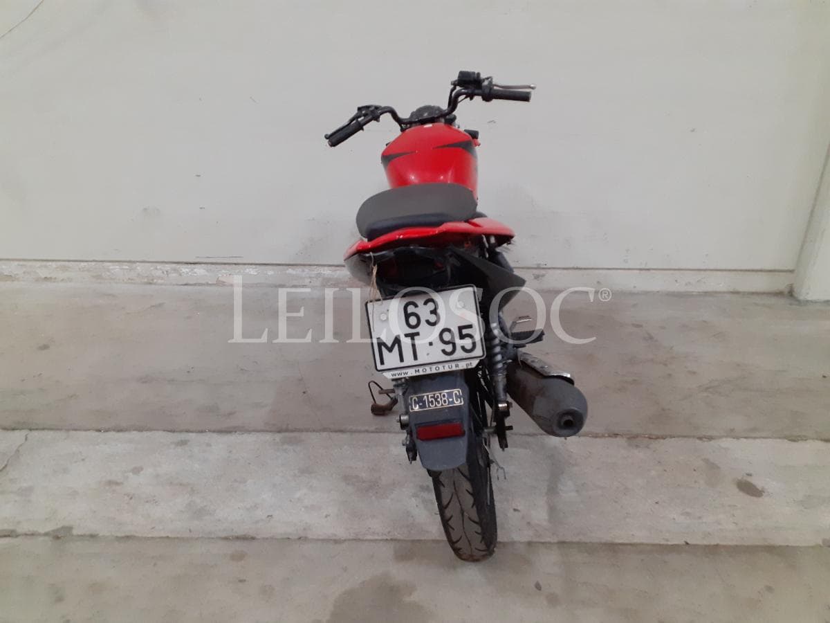 Motocicleta Honda CBF · Año 2012 — imagen 5