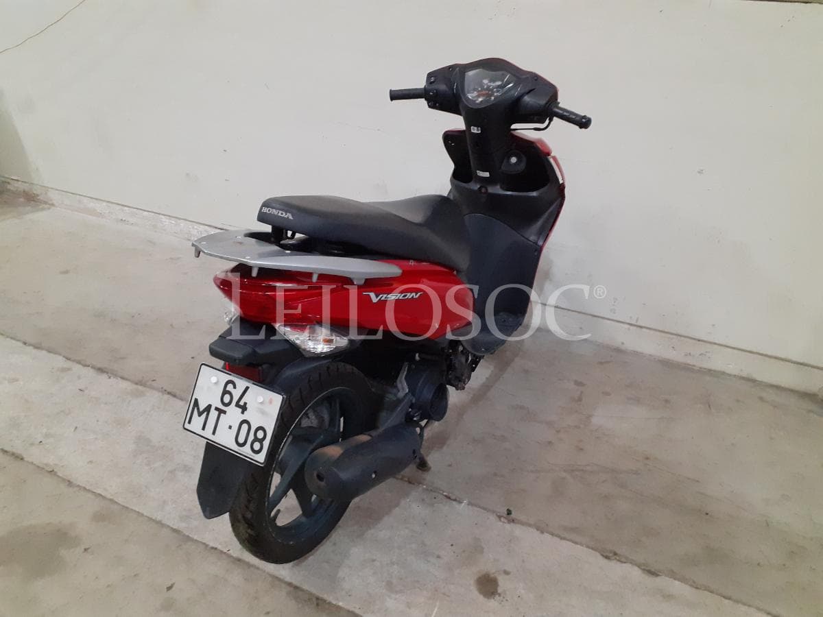 Motociclo Honda Vision · Ano 2012 — image 4
