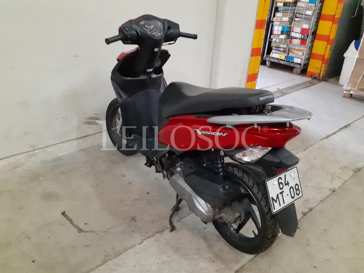 Motociclo Honda Vision · Ano 2012 — image 6