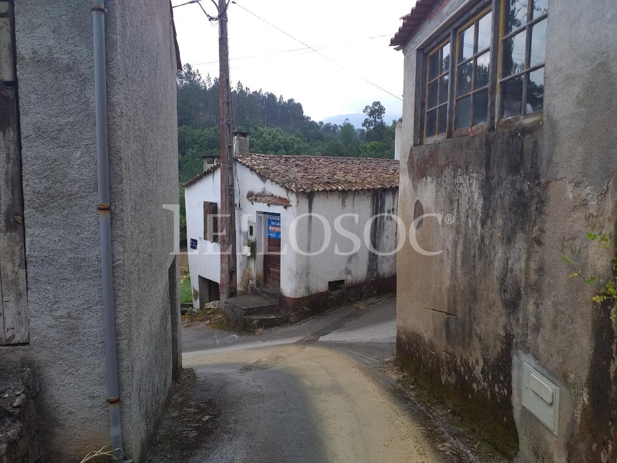 Moradia V2 (Restauro) · Miranda do Corvo, Coimbra — imagen 13