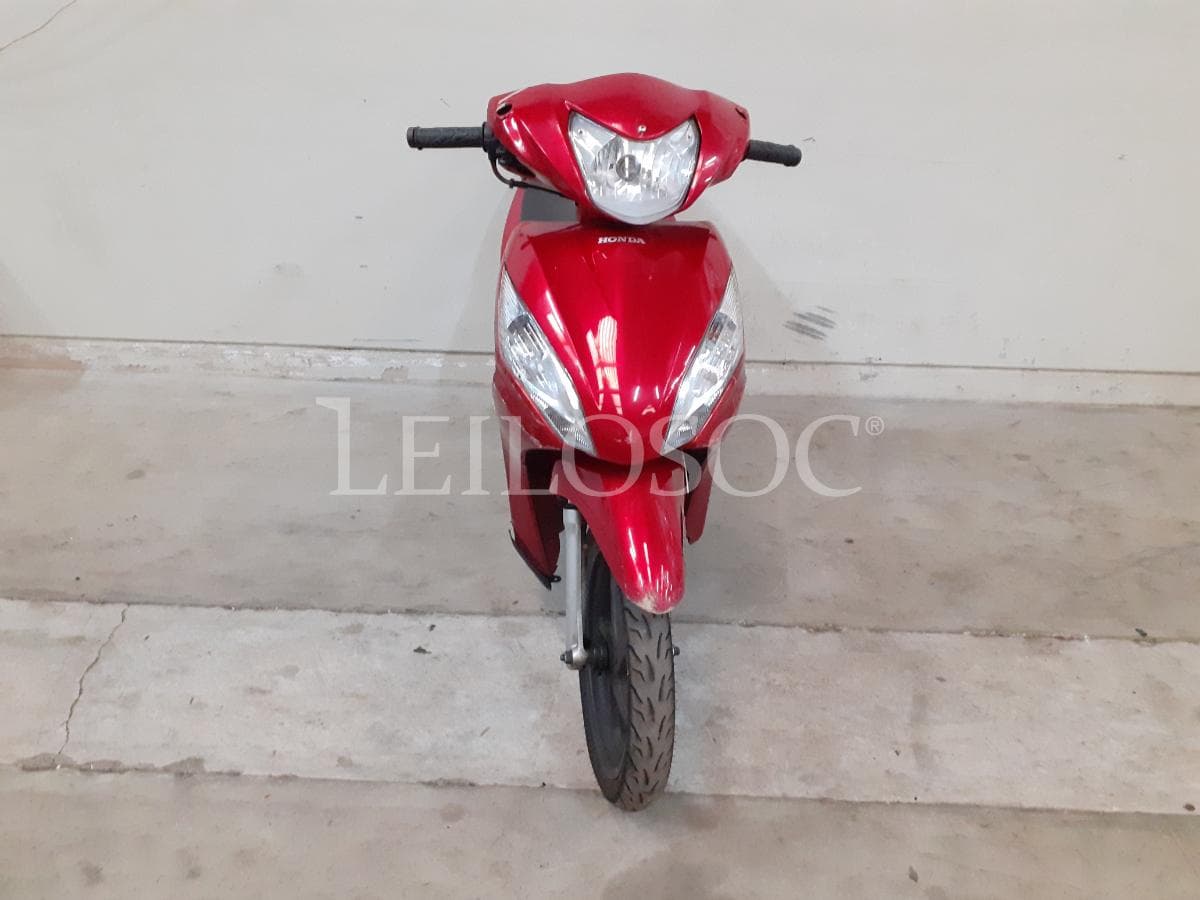 Motociclo Honda Vision · Ano 2012 — imagem 2
