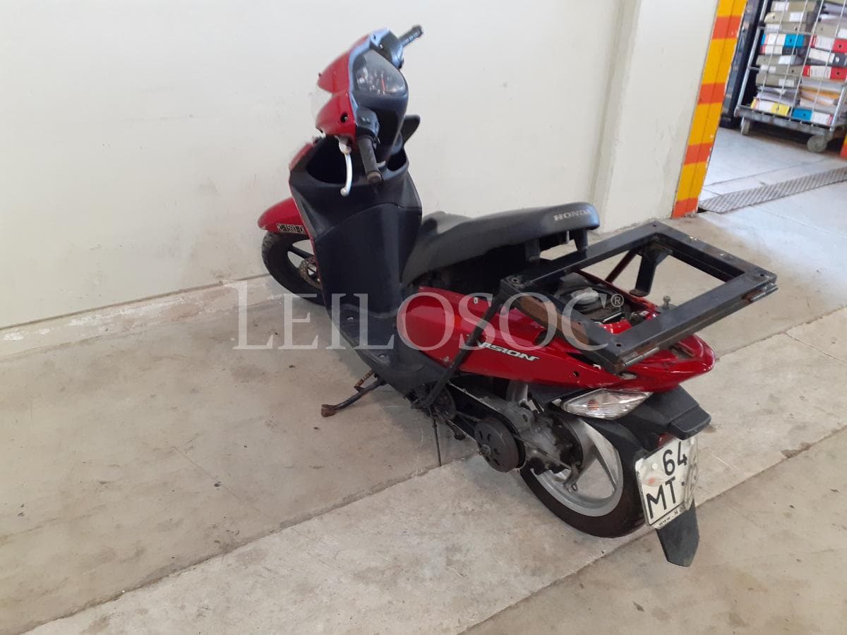 Motociclo Honda Vision · Ano 2010 — imagen 6