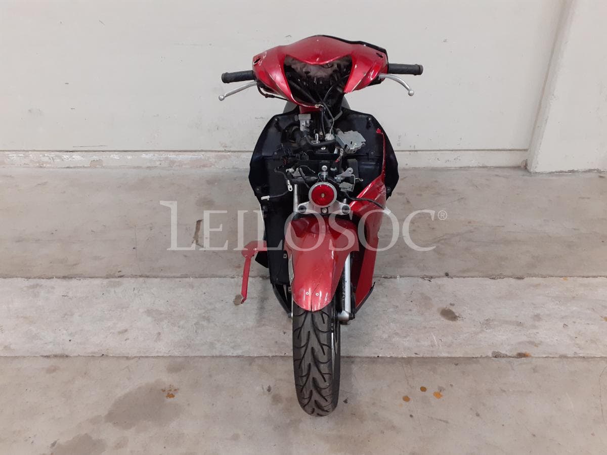 Motociclo Honda Vision · Ano 2013 — image 2