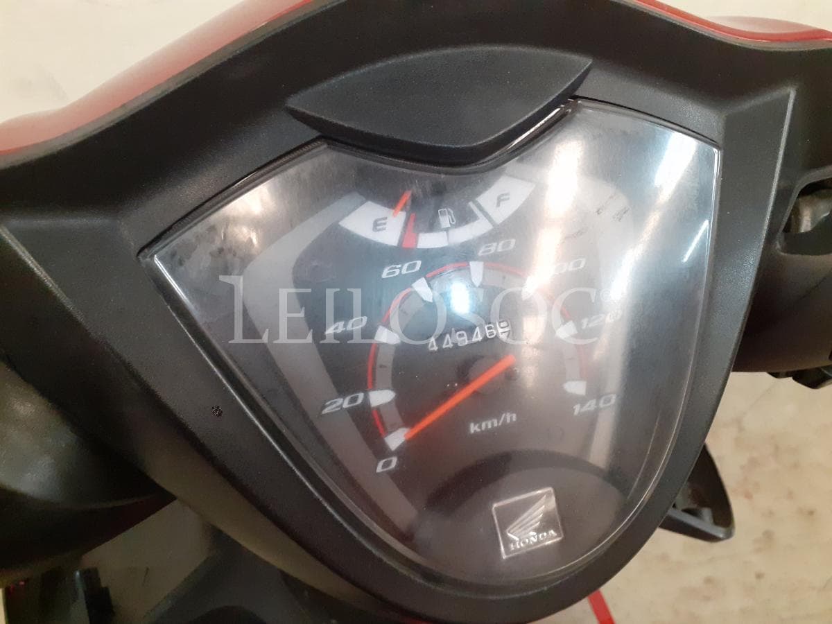 Motociclo Honda Vision · Ano 2013 — image 10