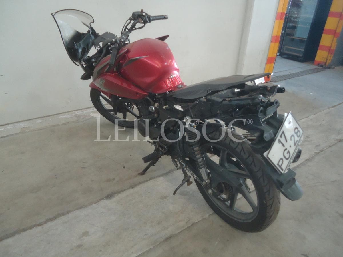 Motociclo Honda CBF · Ano 2014 — image 4