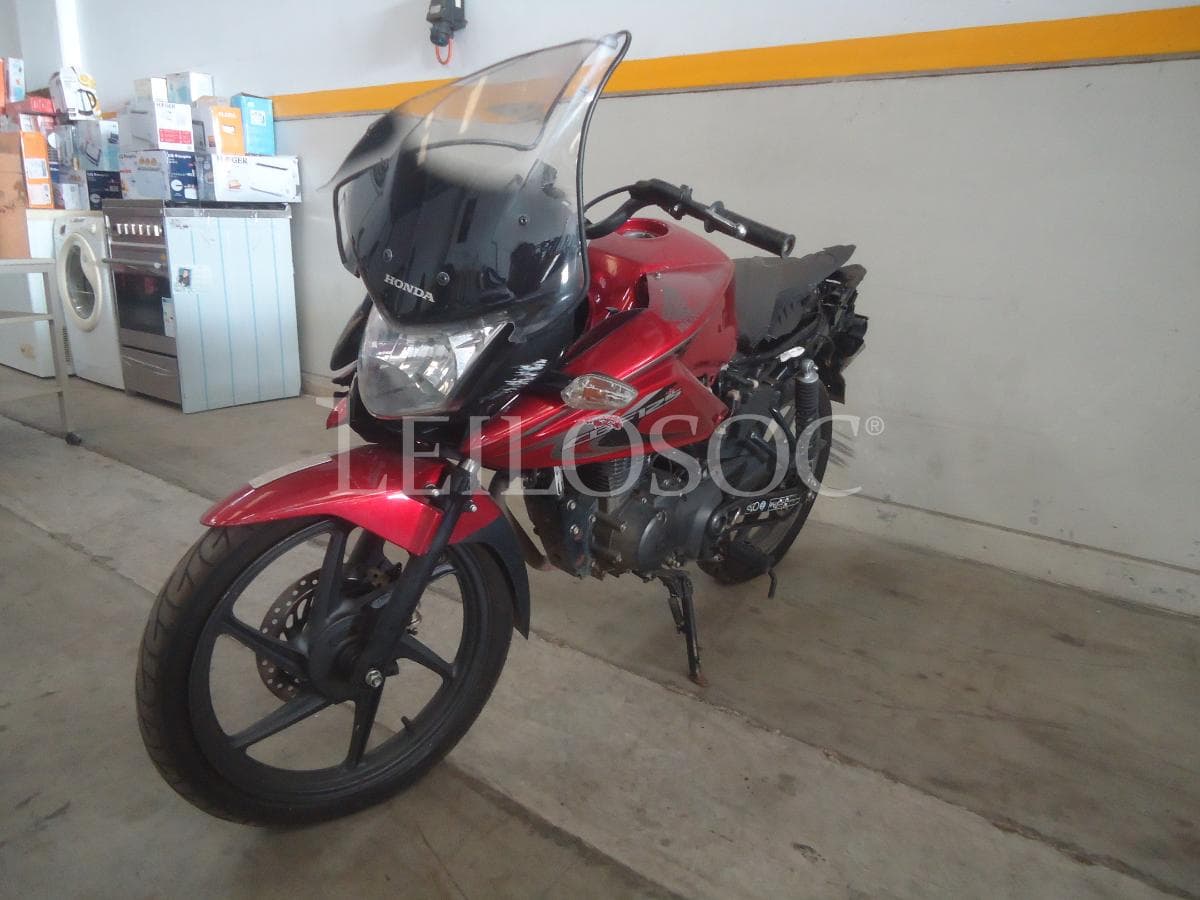 Motociclo Honda CBF · Ano 2014