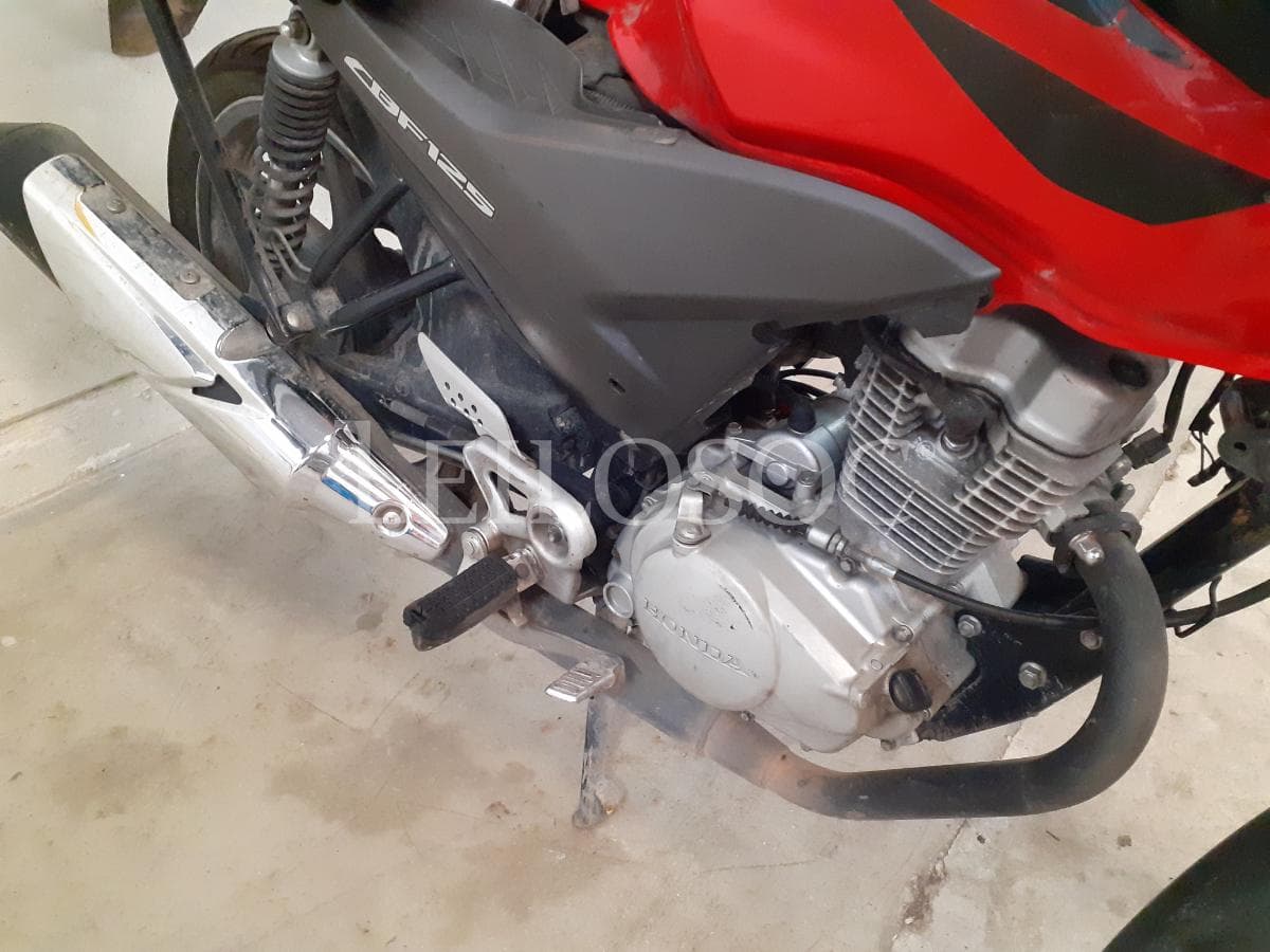 Motociclo Honda CBF 125 · Ano 2012 — imagen 9