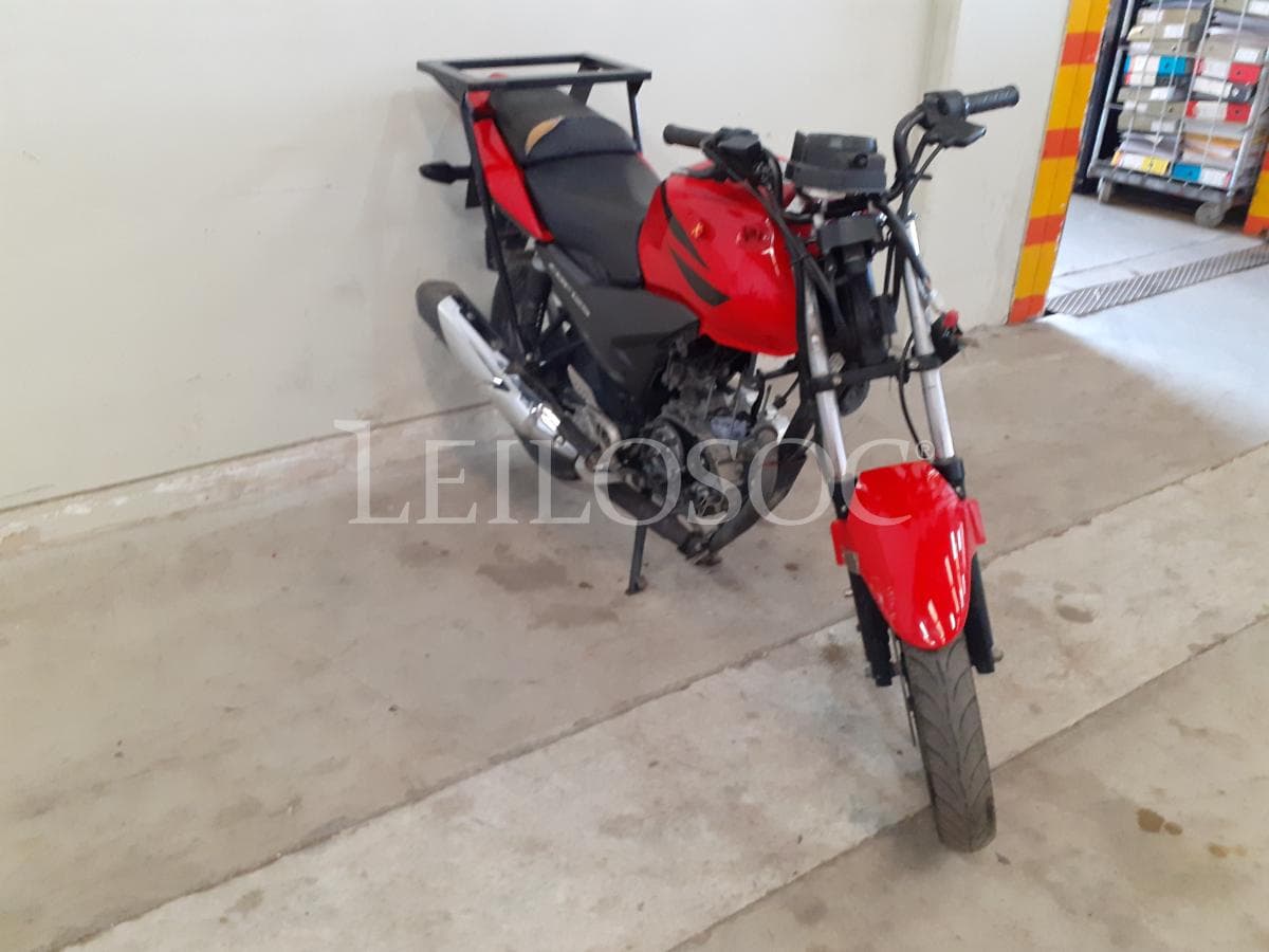 Motociclo Honda CBF · Ano 2012 — imagem 3