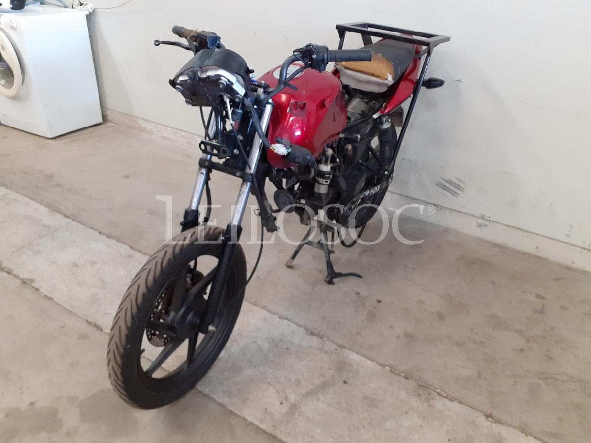 Motociclo Honda CBF · Ano 2014
