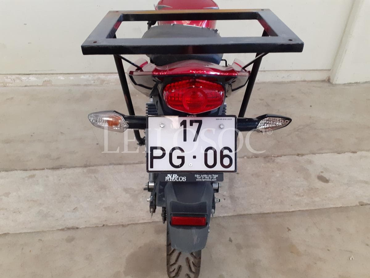 Motociclo Honda CBF · Ano 2014 — imagem 7