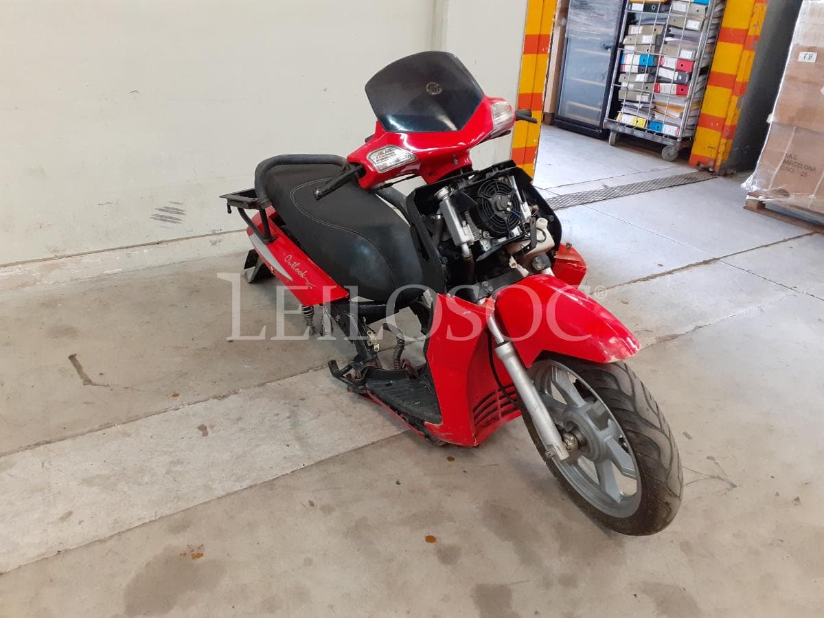 Motociclo Keeway · Ano 2010 — imagem 3