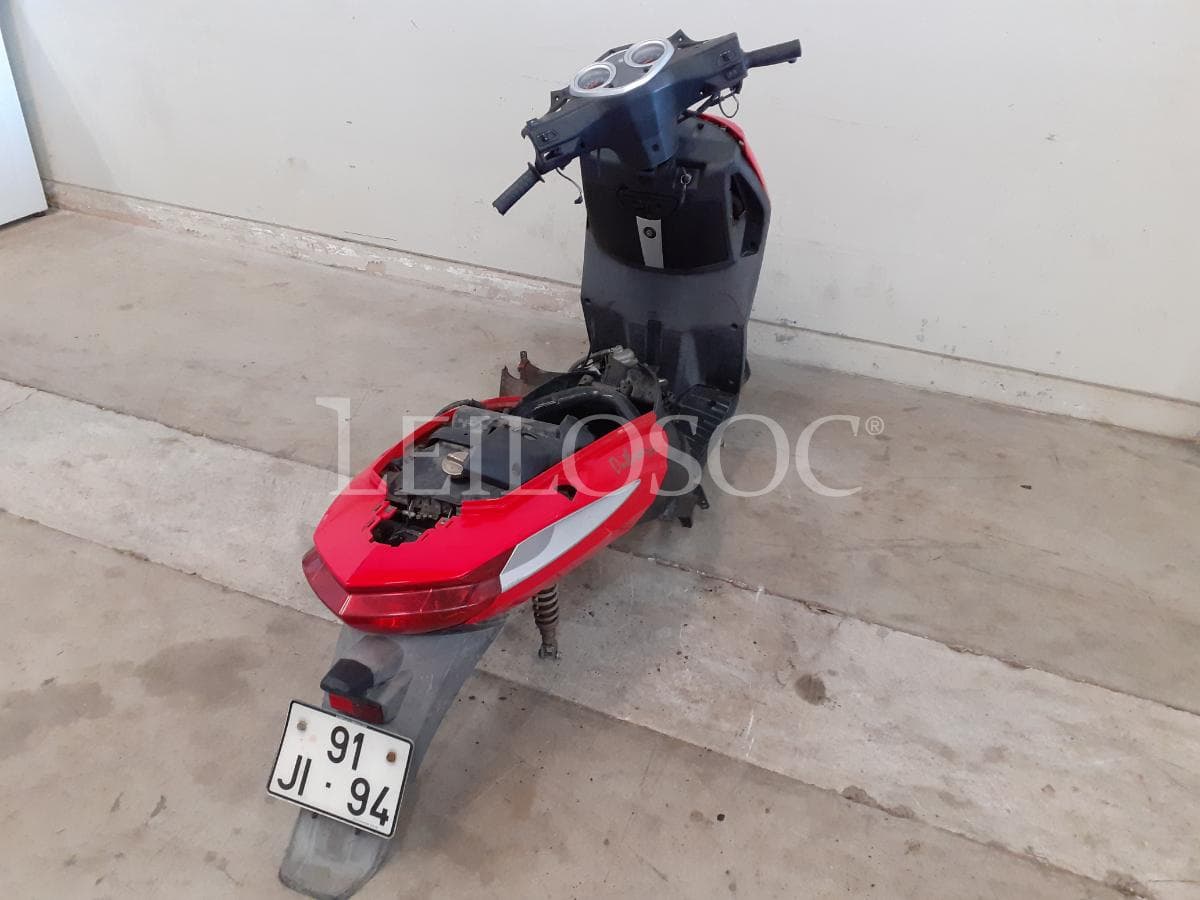 Motociclo Keeway · Ano 2010 — imagem 4