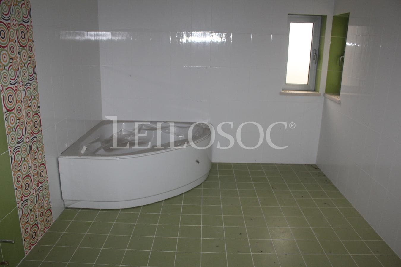 Lote para Construção c/benfeitoria · Alcobaça — imagem 5
