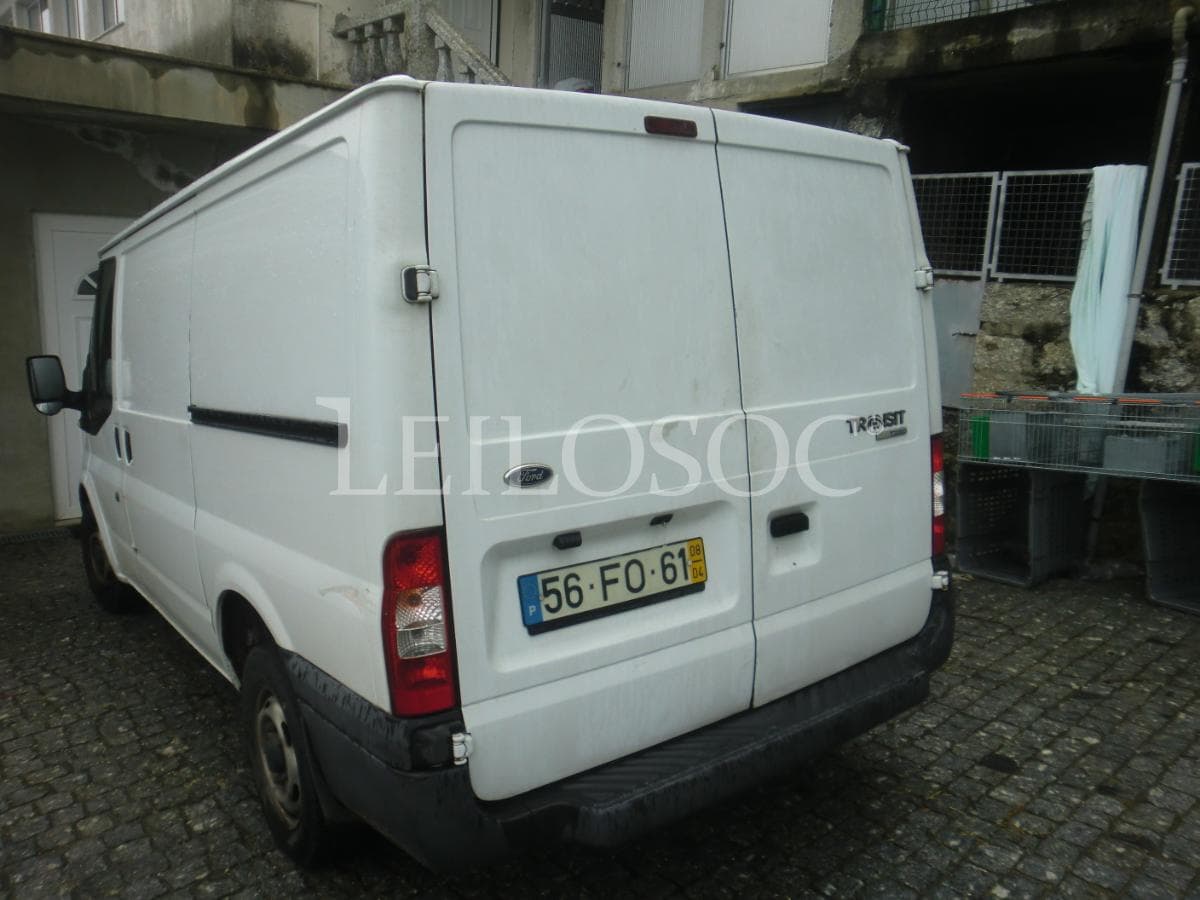 FORD TRANSIT — image 2