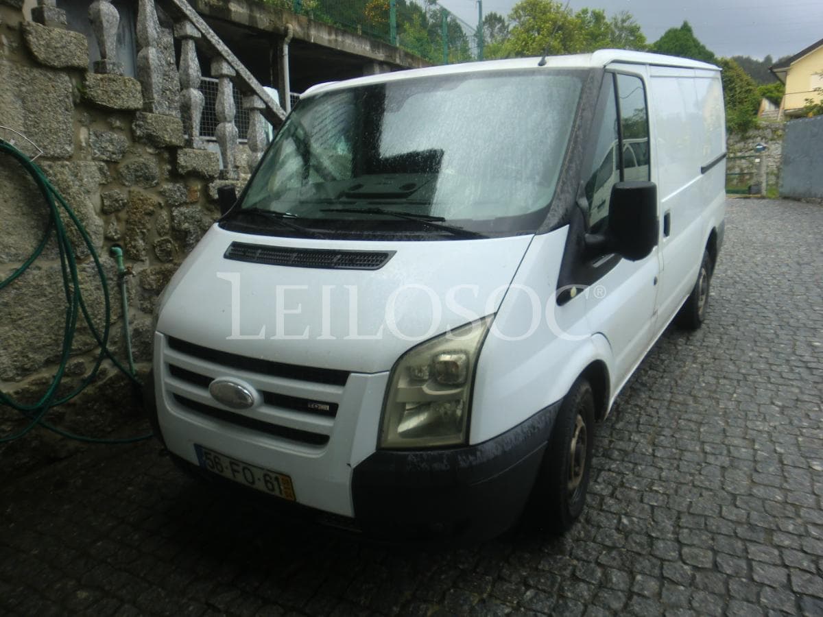 FORD TRANSIT — image 1