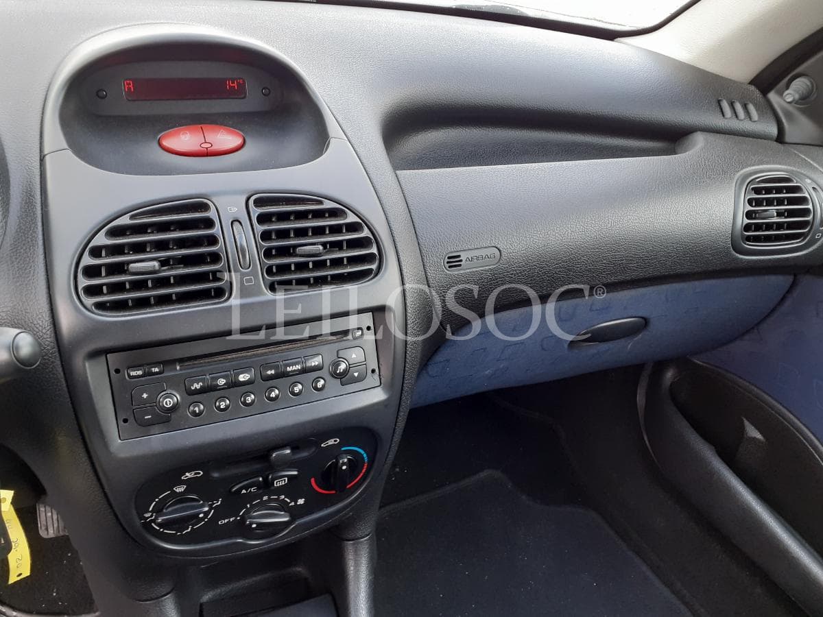 Peugeot 206 1.4 HDI · Ano 2005 — imagen 13