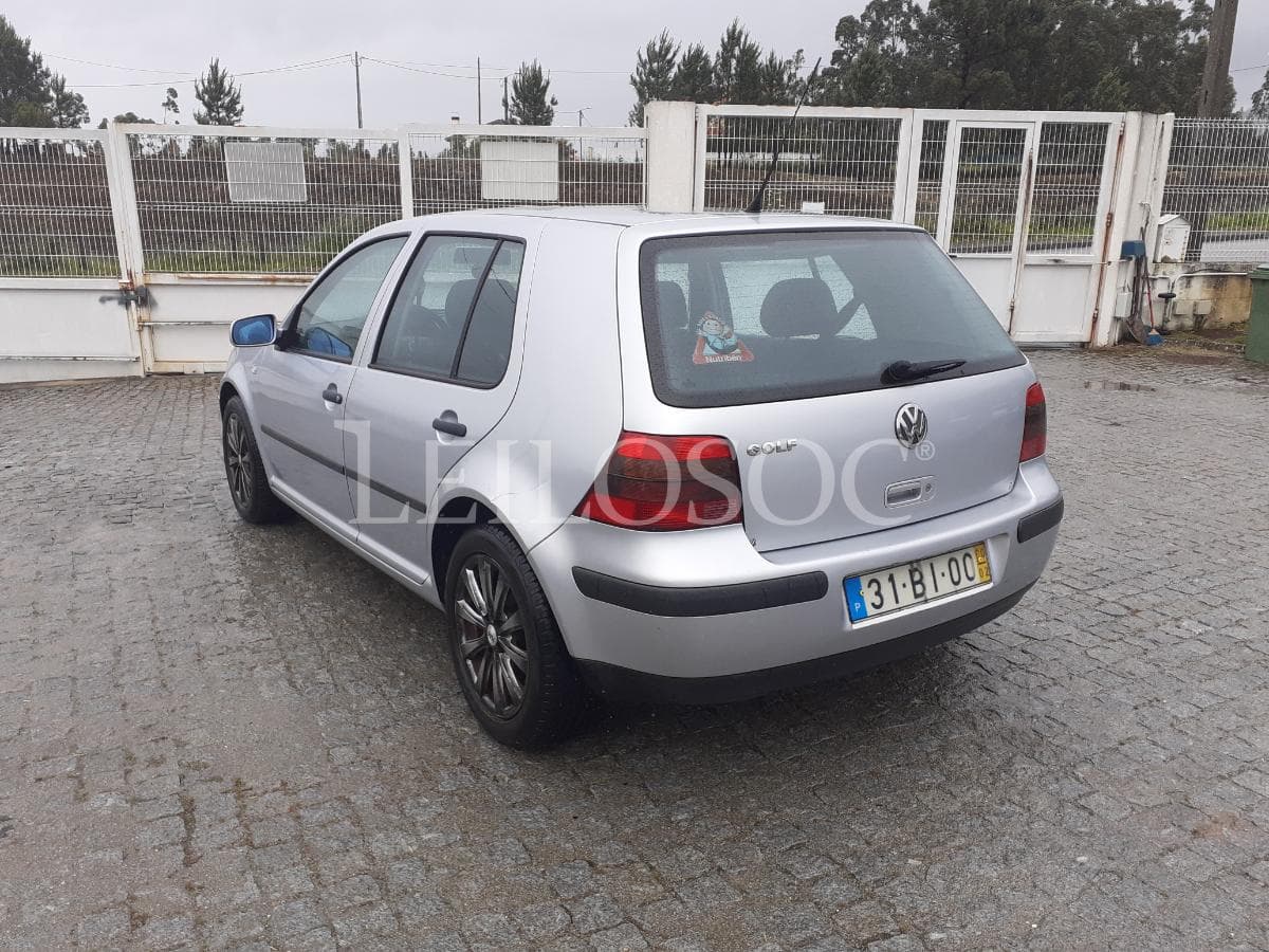 Volkswagen Golf 1.4 · Ano 2000 — image 6