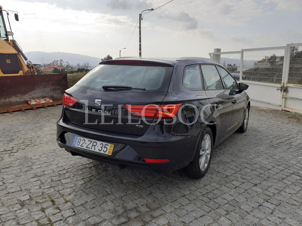 Seat Leon ST 1.6 TDI · Ano 2017 — imagen 4