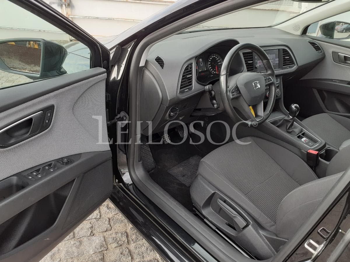 Seat Leon ST 1.6 TDI · Ano 2017 — imagen 7