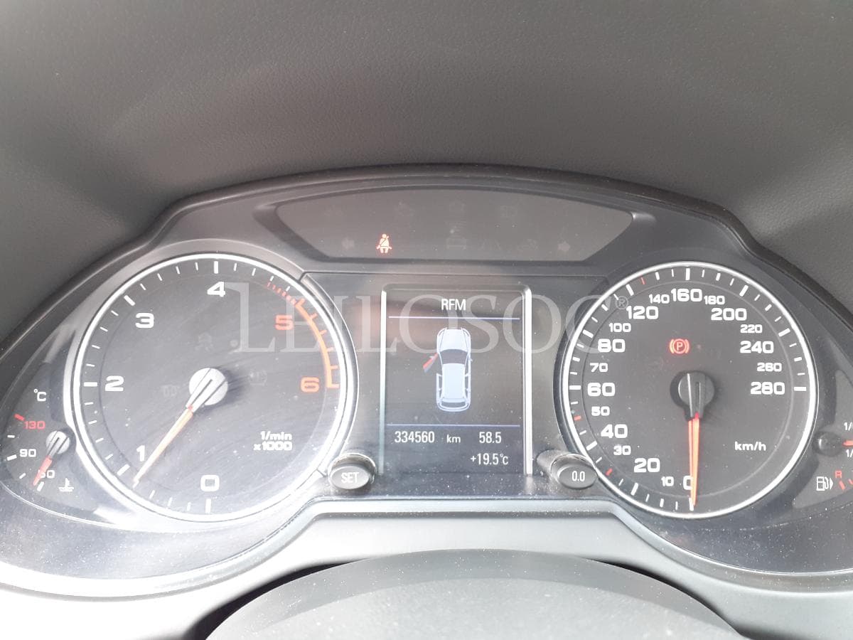 Audi Q5 2.0 TDI Quattro 170cv · Ano 2008 — image 11