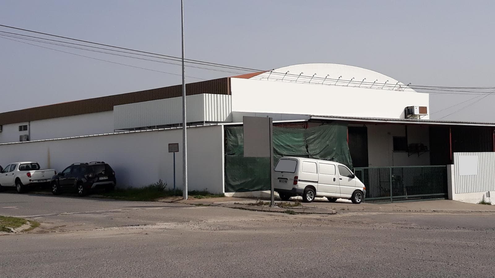 Armazém Industrial + Escritório · Portalegre — image 1