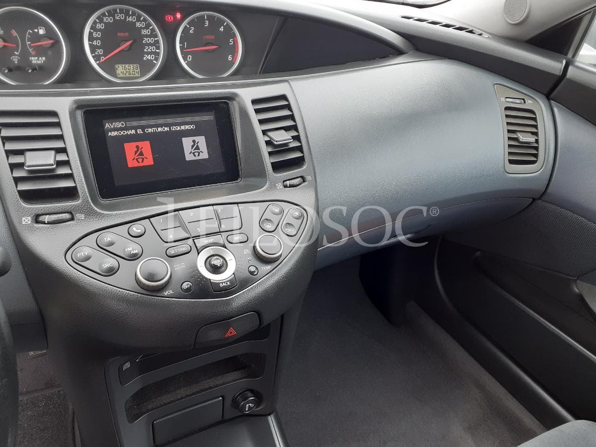 Nissan Primera · Diesel · Ano 2004 — imagen 12