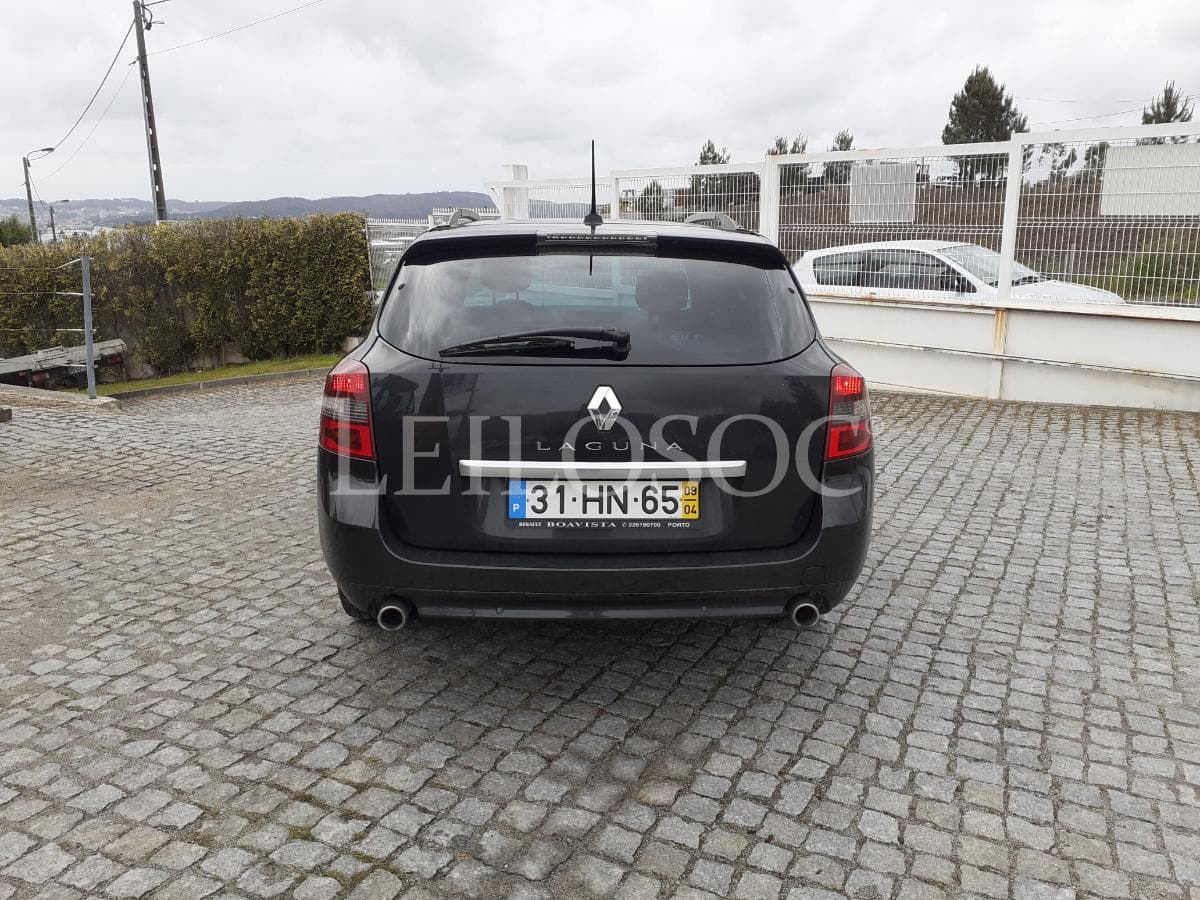 Renault Laguna 2.0 DCI · Ano 2009 — imagen 5