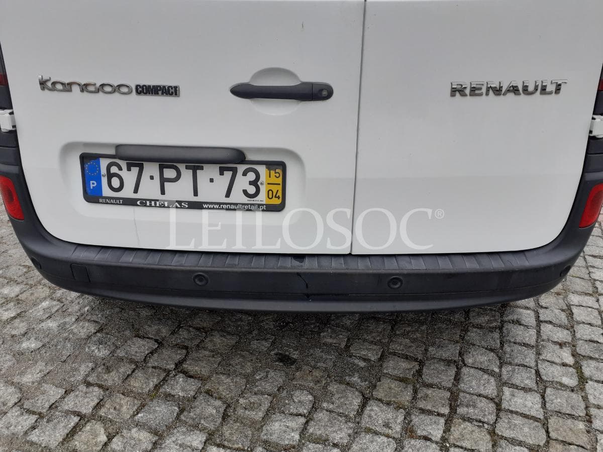 Renault Kangoo · 3 Lugares · Ano 2015 — imagem 19