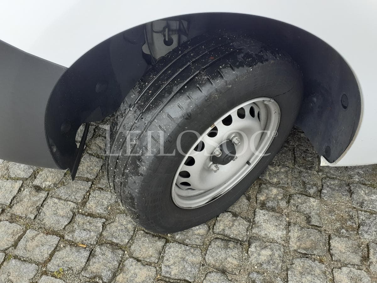 Renault Kangoo · 3 Lugares · Ano 2015 — imagem 20