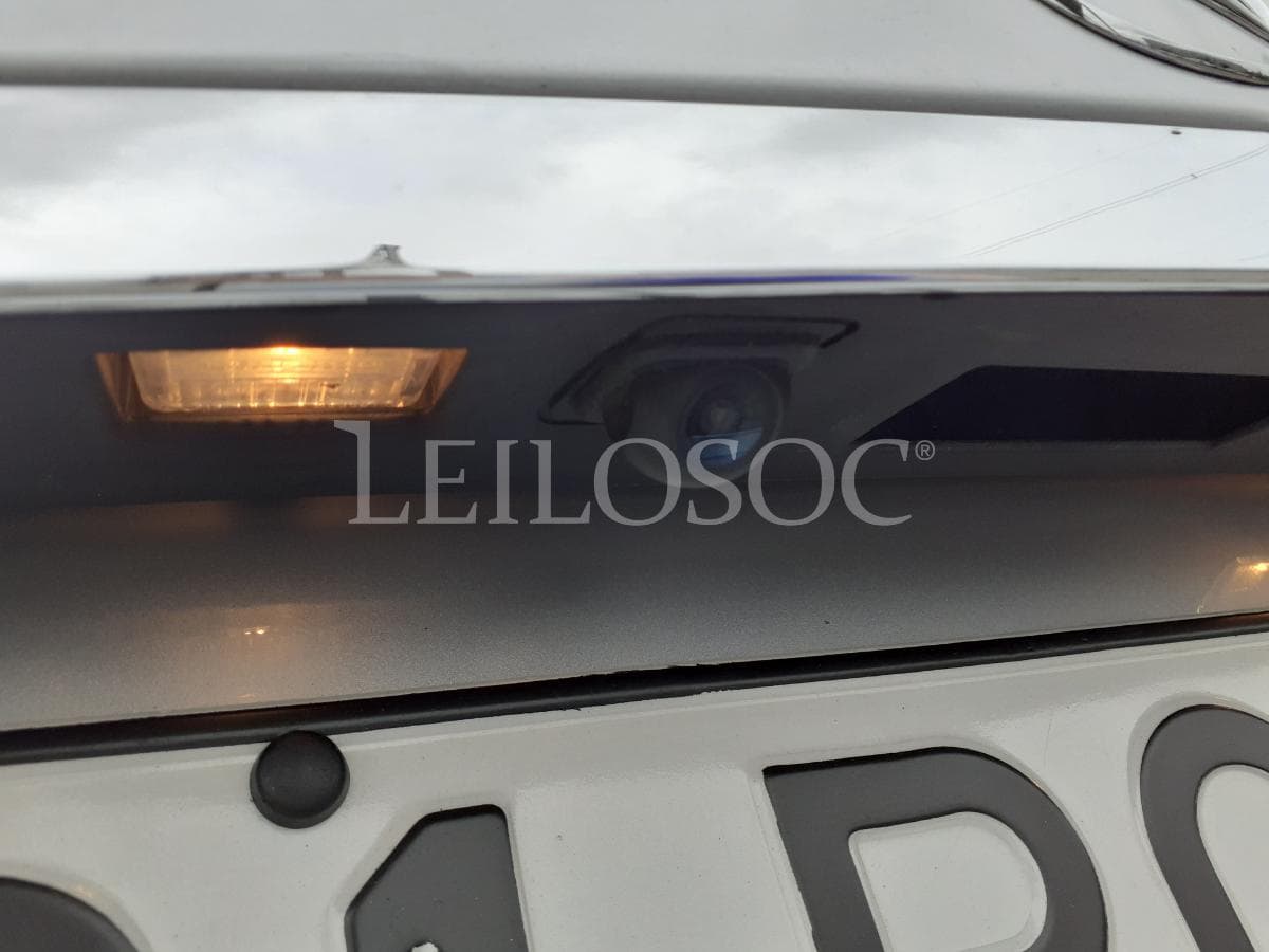 Mercedes E 250 CDI Coupé · Ano 2011 · KIT AMG — imagen 22