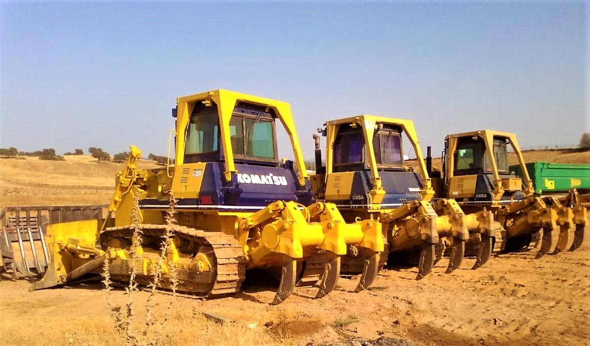 Bulldocer Komatsu D85 A21 — imagen 1