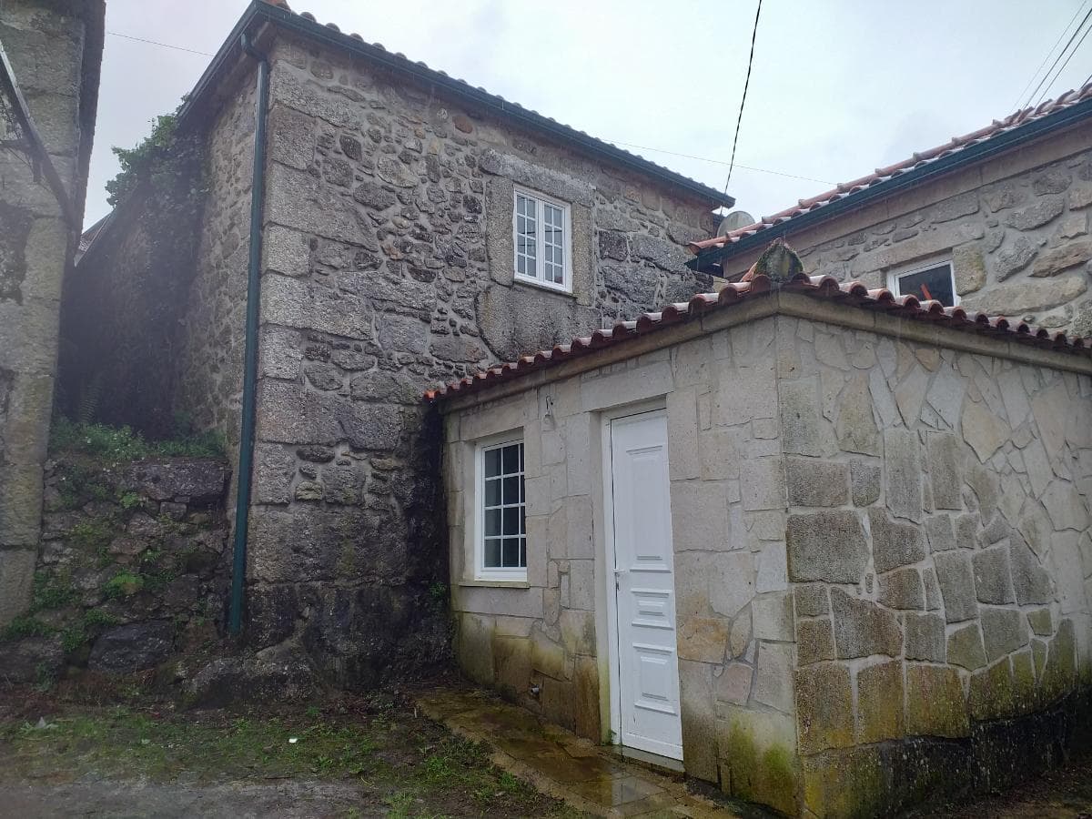 Moradia V2 · Paredes de Coura — image 9