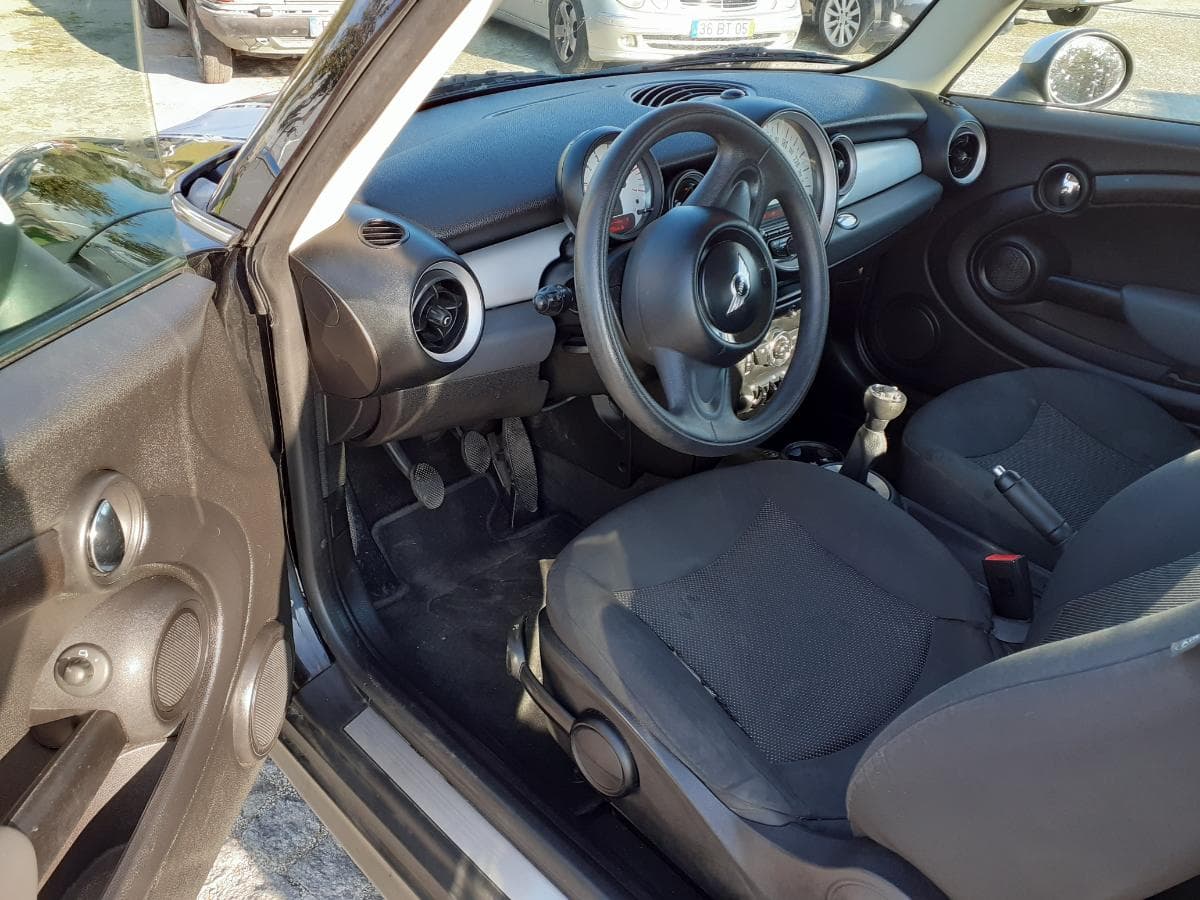 Redução de Valor · Mini Cooper D · Ano 2011 — imagem 7