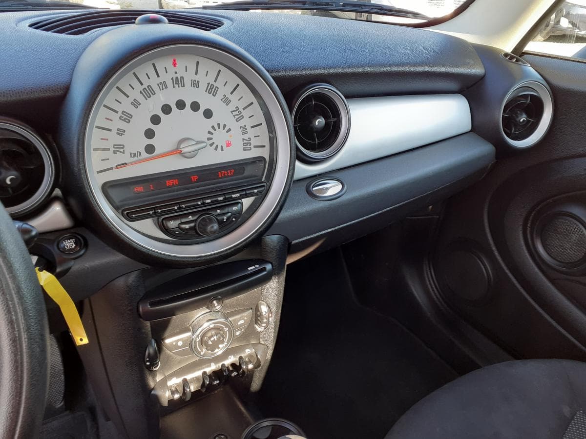 Redução de Valor · Mini Cooper D · Ano 2011 — imagem 13