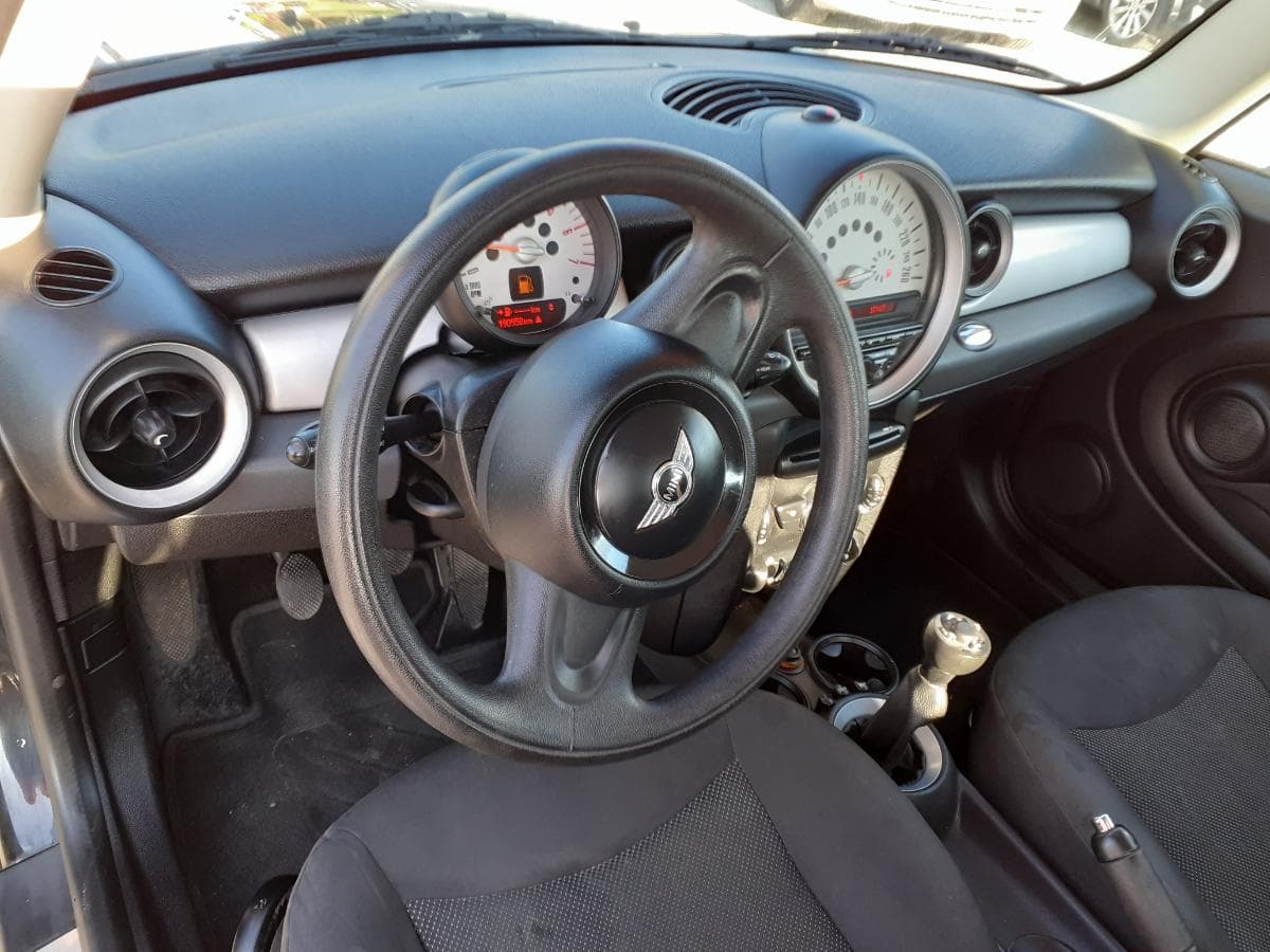Redução de Valor · Mini Cooper D · Ano 2011 — imagem 10